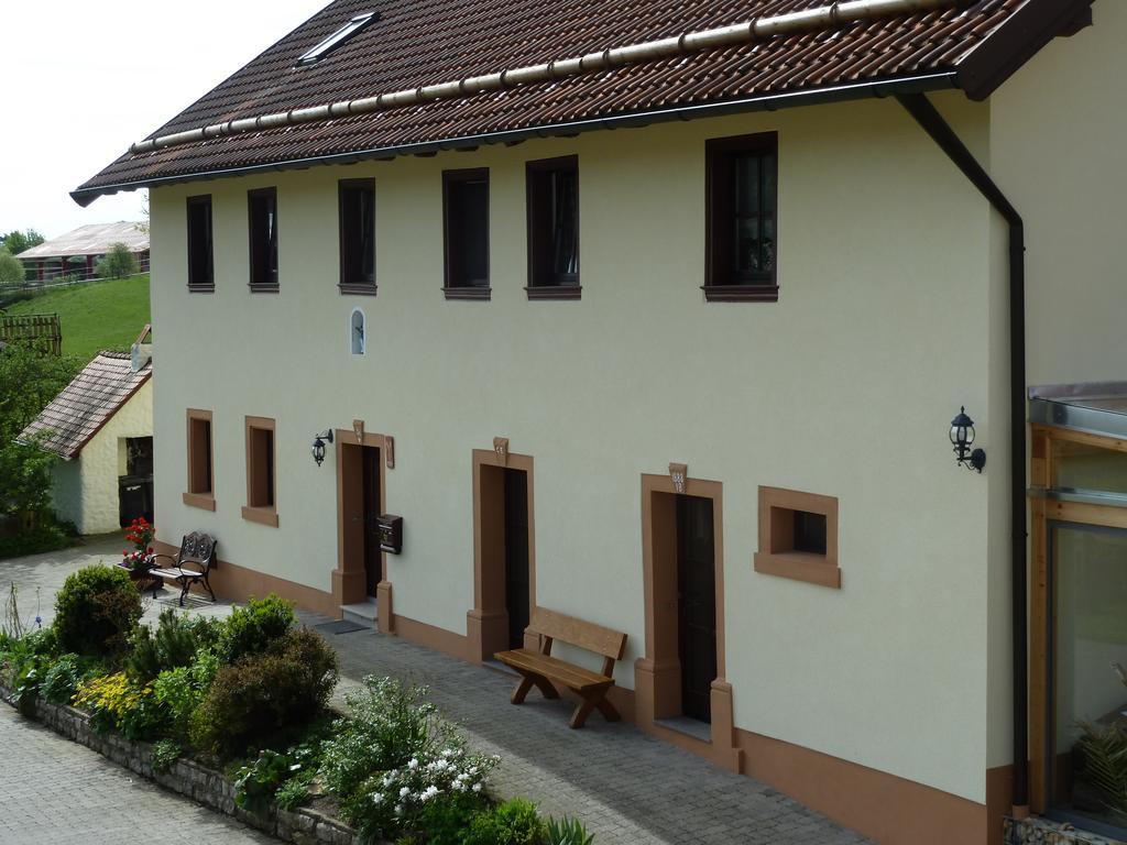 Bernerhof Apartment Pottenstein Exterior foto